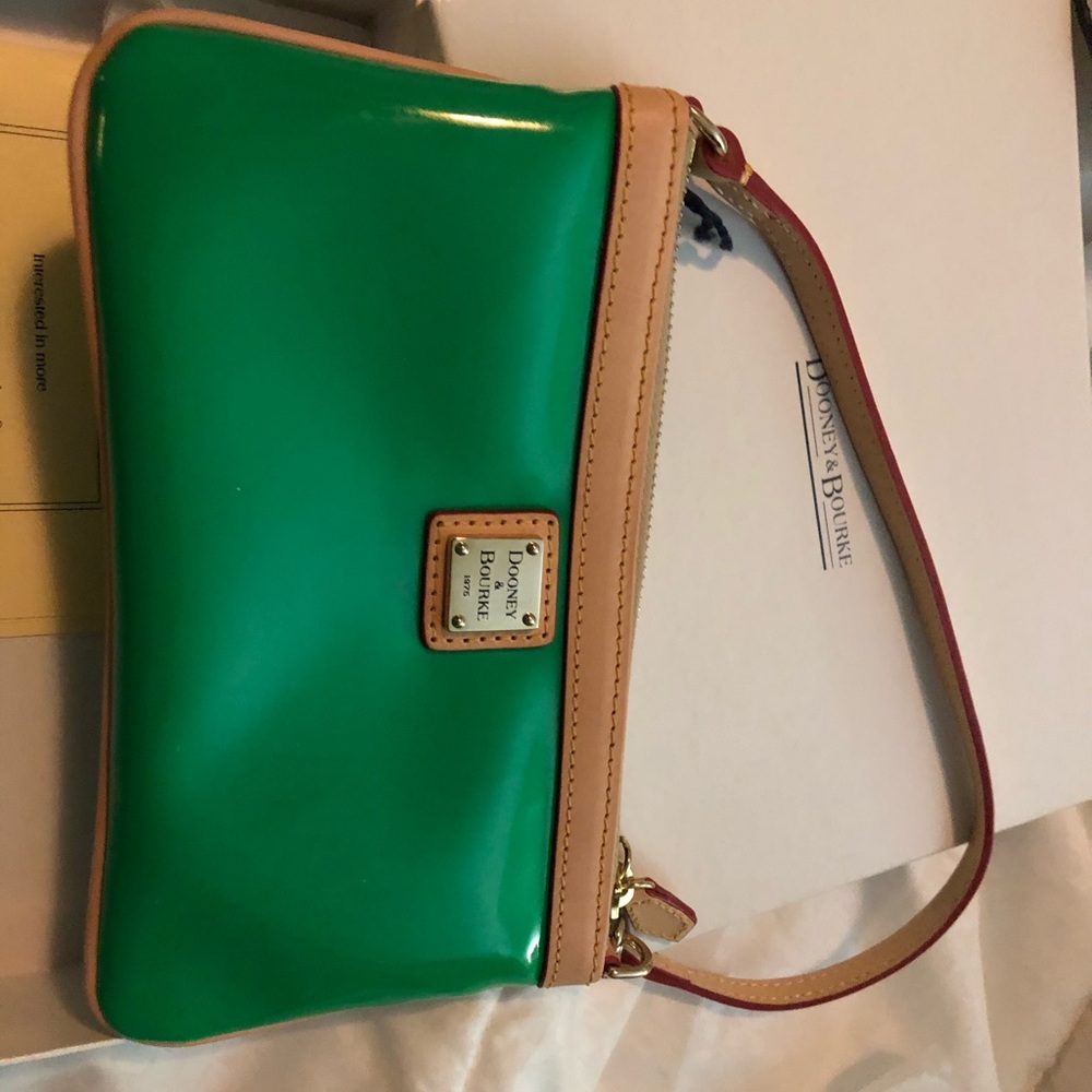Green patent wristlet